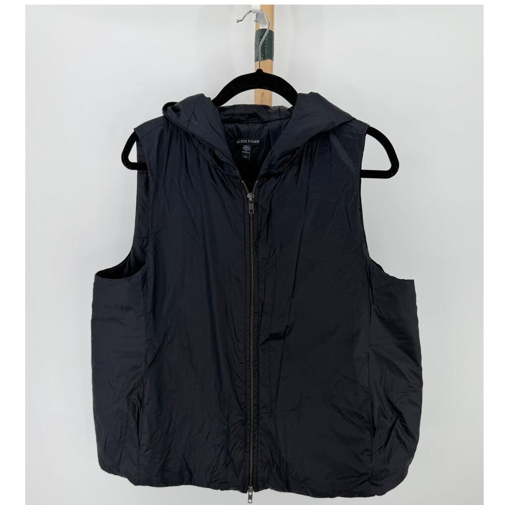 Eileen Fisher black lightweight fiilled zipup hoodie otherwear vest